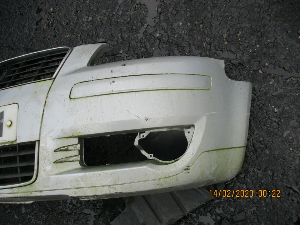 AUDI A3 8P MK2 SPORT 2004 PRE FACELIFT FRONT BUMPER SILVER