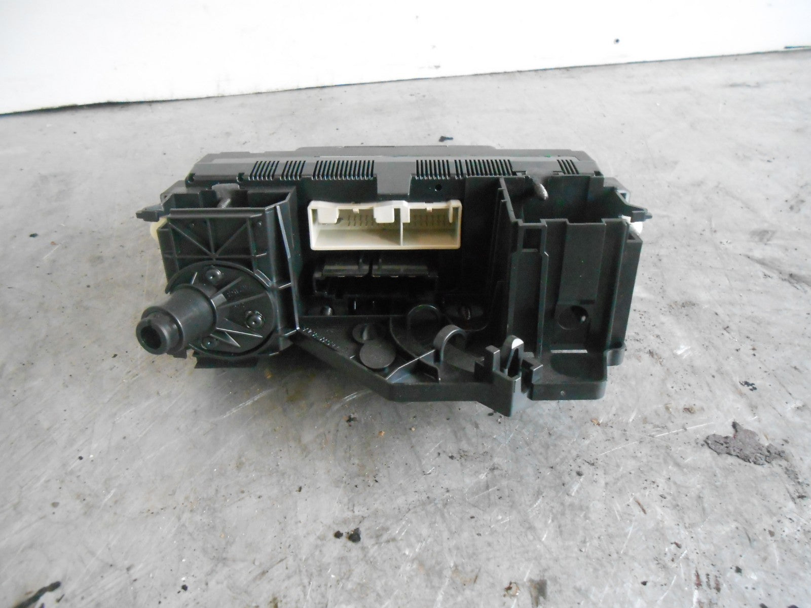 VW VOLKSWAGEN GOLF 1K (MK5) HEATER CONTROL PANEL BLACK