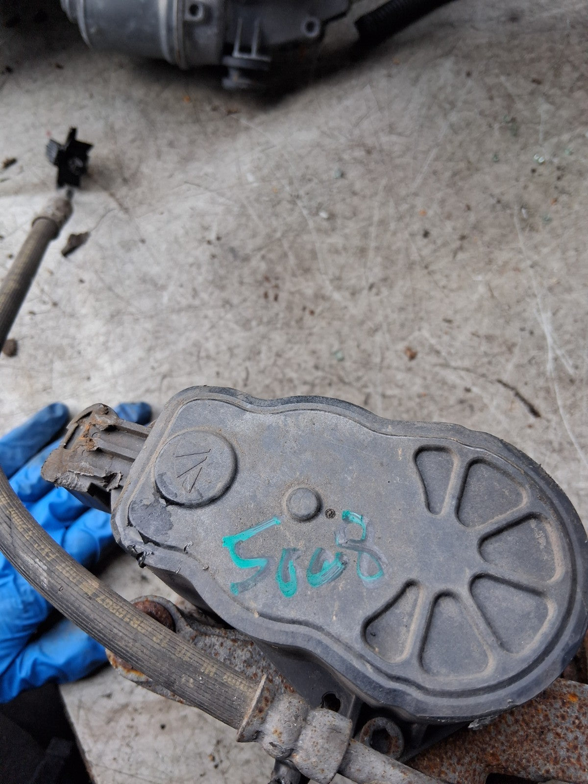 2018 PEUGEOT 5008 REAR CALIPER AD777014