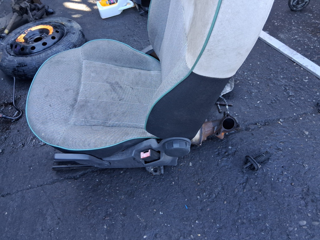 2015 FIAT 500 LOUNGE MK1 OSF DRIVER SIDE FRONT RIGHT COMPLETE SEAT
