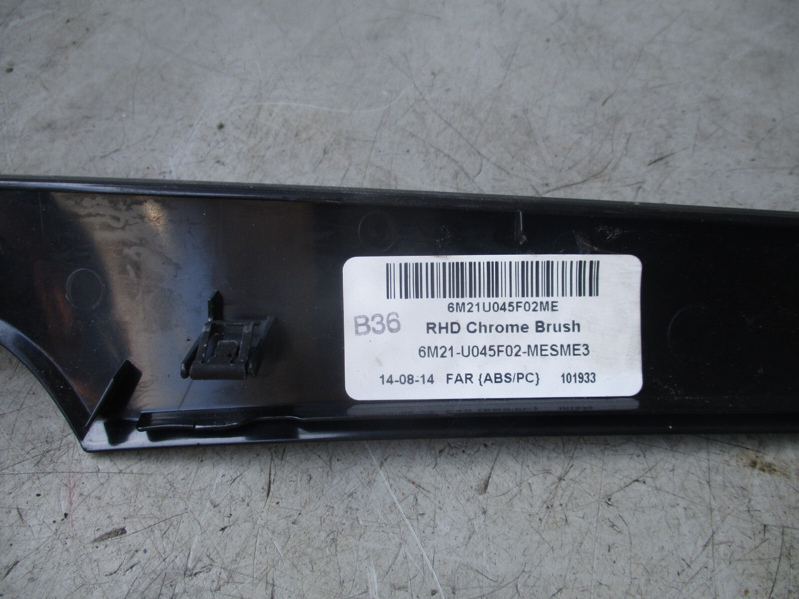 2011 FORD SMAX DASHBOARD CENTRE TITANIUM TRIM PANEL WITH HAZARD SWITCH 7M21/6M21