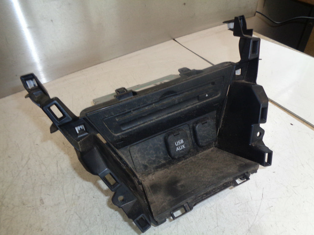 MAZDA 2 DJ MK3 2015 RADIO CD PLAYER HARD DRIVE DB1M669G0D