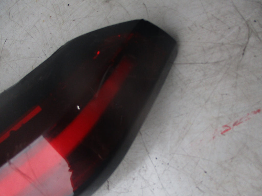 CITROEN C4 MK3 2020 OSR DRIVER SIDE REAR INNER TAILGATE REAR LIGHT 9831120580