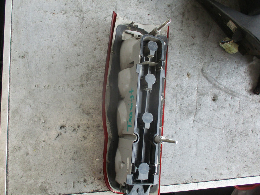FORD TRANSIT 110 NS PASSENGER SIDE REAR LIGHT REAR LEFT 6C1113405A