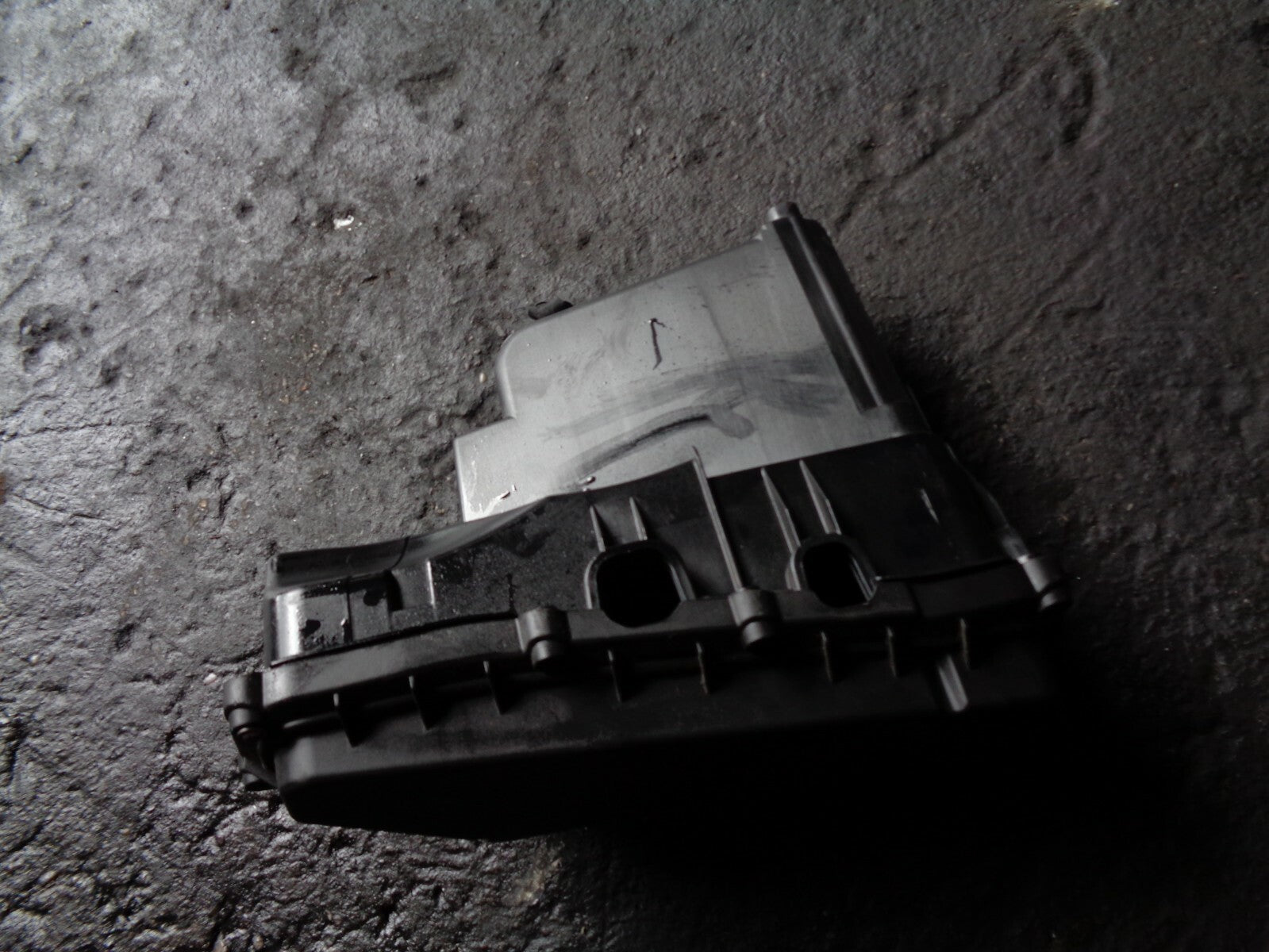 BMW 1 3 SERIES COMPLETE ECU STORAGE BOX 1290 8509914