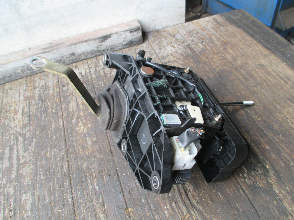 LEXUS GS300 1998 PETROL AUTOMATIC GEARSTICK GEAR SHIFTER