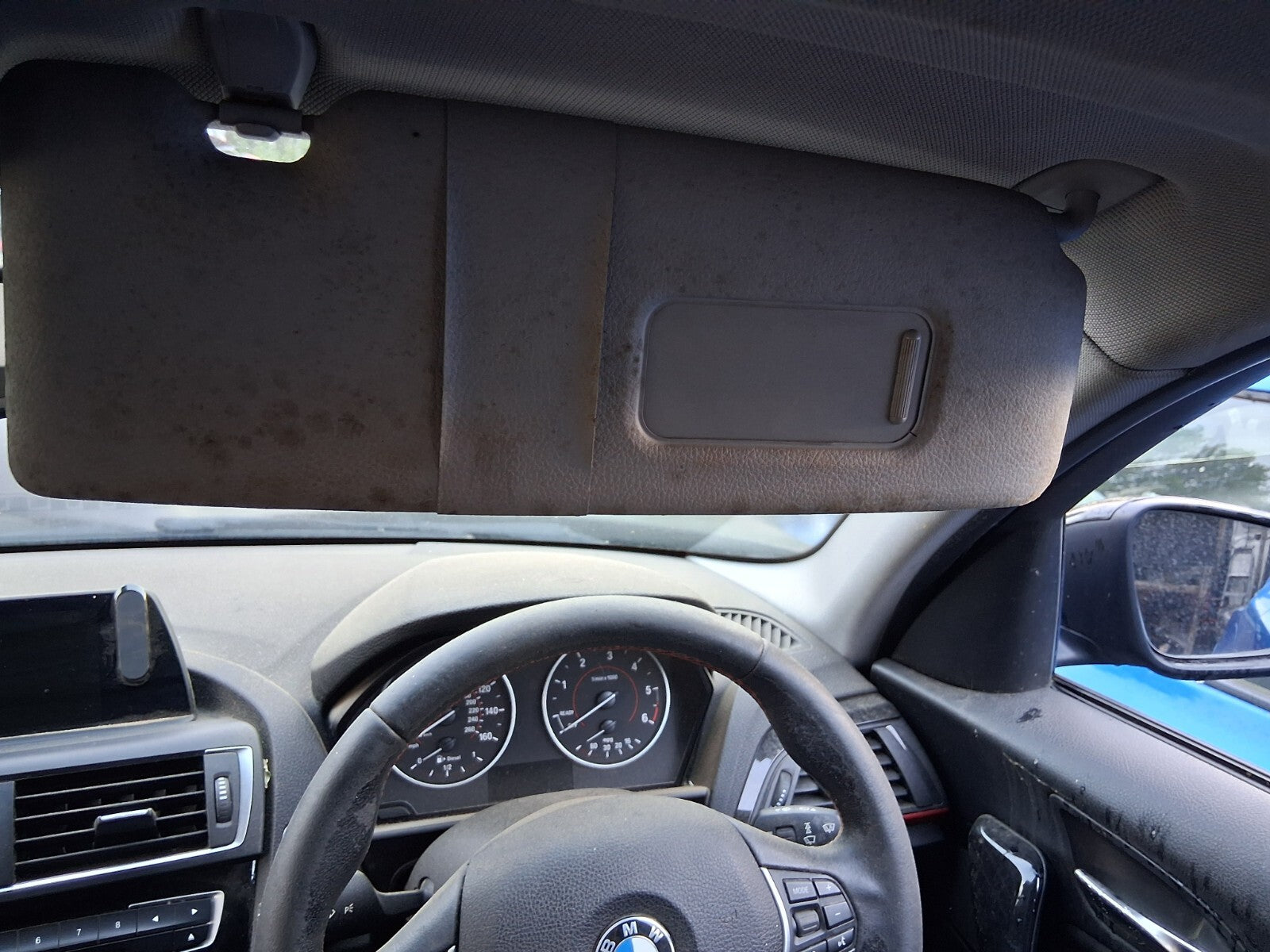 2015 BMW 1 SERIES F20 LCI OSF DRIVER SIDE FRONT RIGHT SUN VISOR