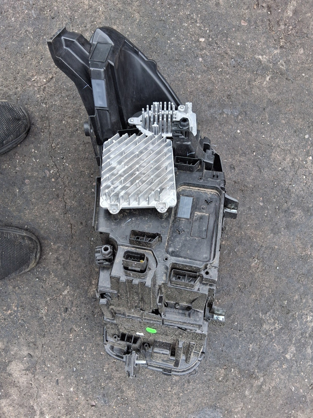 VAUXHALL GRANDLAND 2023 OSF DRIVER SIDE FRONT HEADLIGHT DAMAGED 9850139280