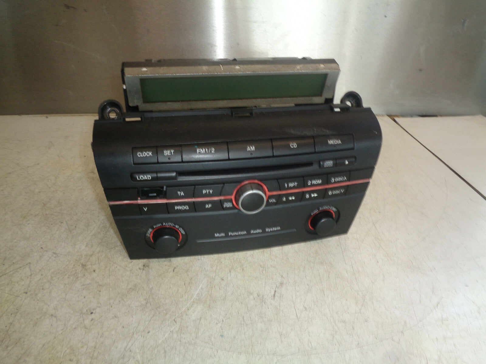 MAZDA 3 2006 STEREO CD PLAYER HEAD UNIT WITH SCREEN BR2D66AR0