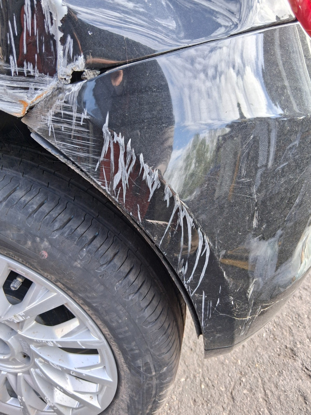 2025 FIAT 500 MHEV COMPLETE REAR BUMPER CARBON BLACK METALLIC 876