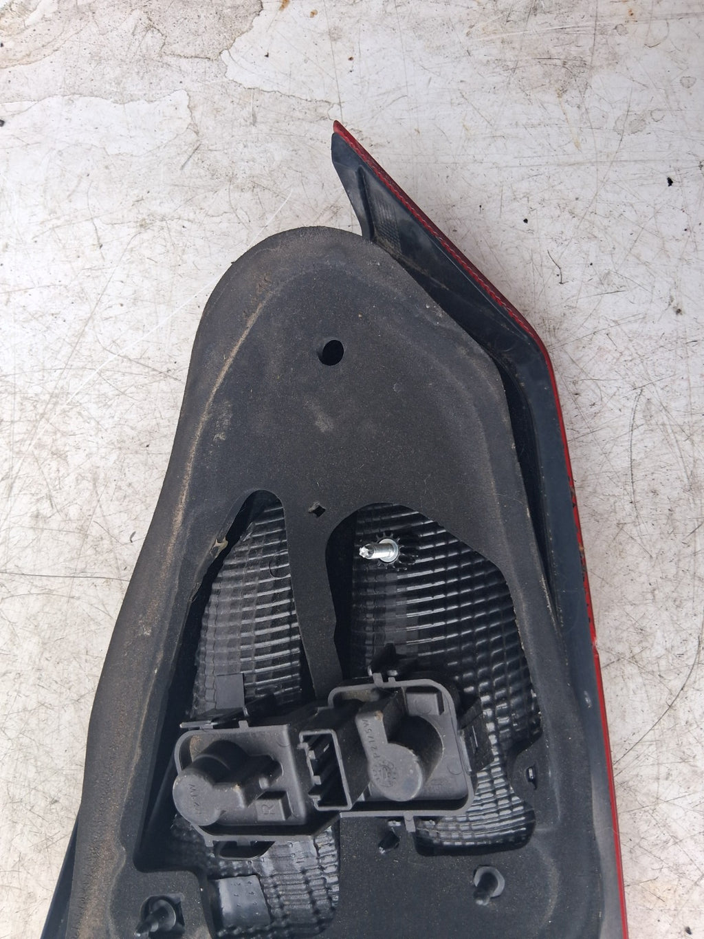 2016 FORD C MAX MK2 OSR DRIVER SIDE REAR INNER TAIL LIGHT LAMP
