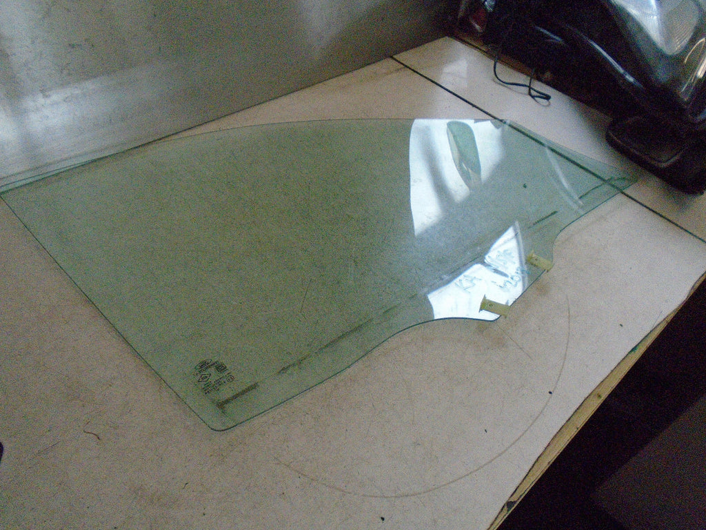 FORD KA + PLUS MK3 2018 NSF PASSENGER SIDE FRONT DOOR WINDOW GLASS
