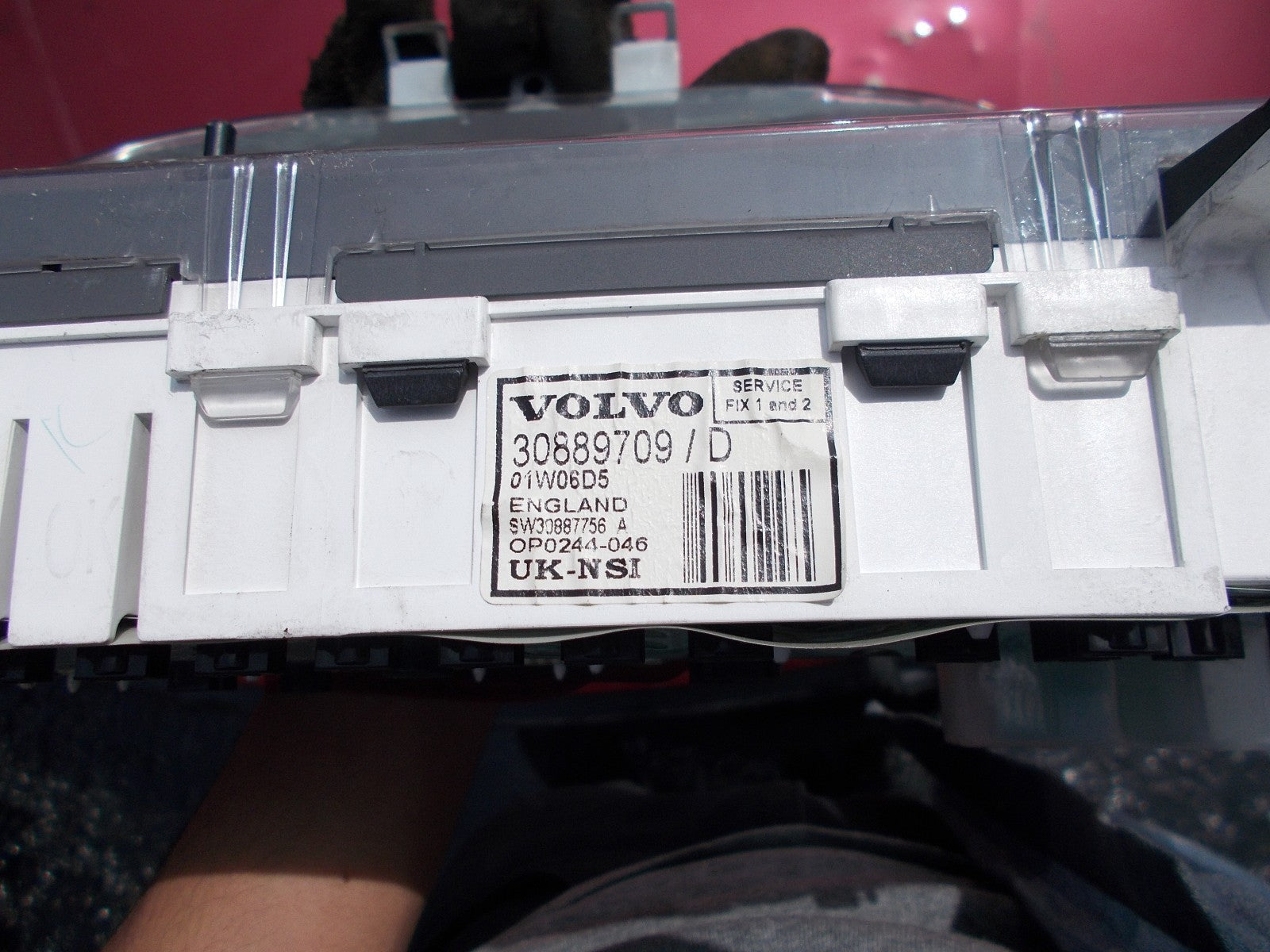 VOLVO V40 SPEEDOMETER CLOCKS 30889709/D
