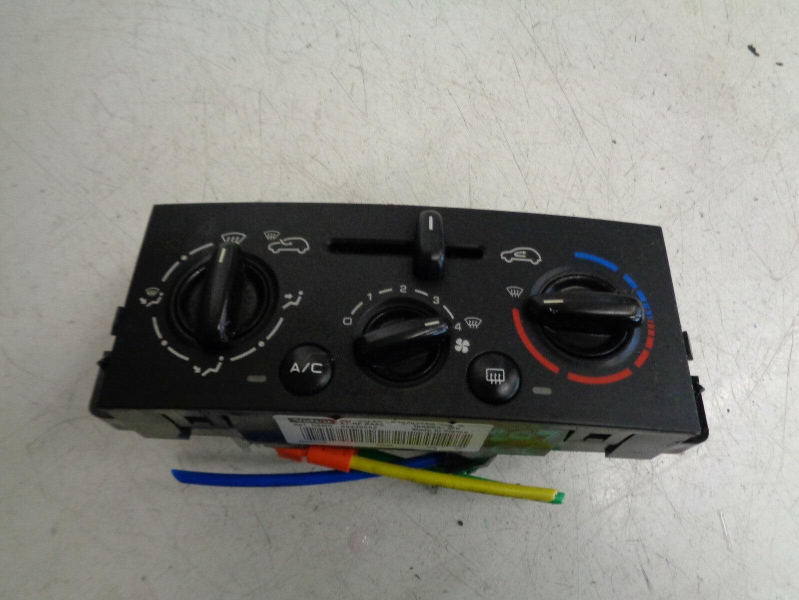 PEUGEOT 207 2006 HEATER AC CLIMATE CONTROL SWITCH PANEL 69910002 N102079