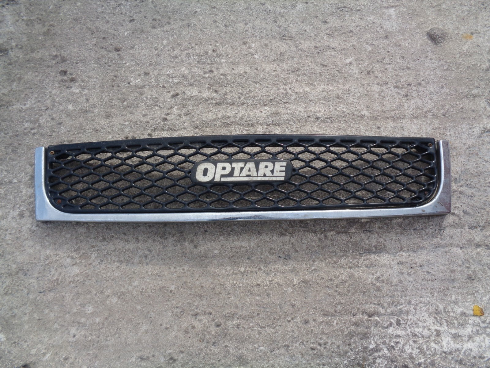 OPTARE ALERO PARTY BUS 2003 GRILL PANEL