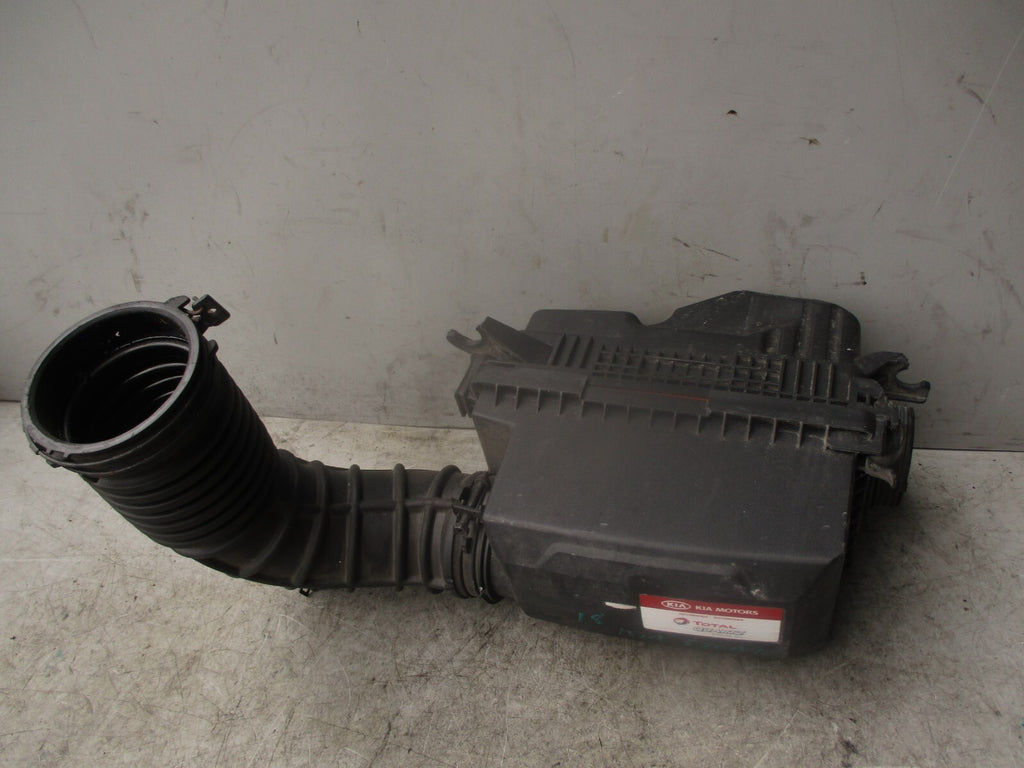 2018 KIA STONIC 1.0 PETROL AIR FILTER HOUSING BOX WITH PIPE HOSE 28110H8120