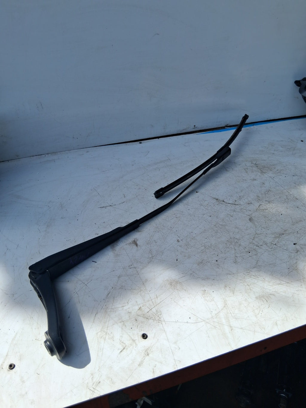 2024 AUDI A2 FRONT WINDSCREEN WIPER ARMS W000091210