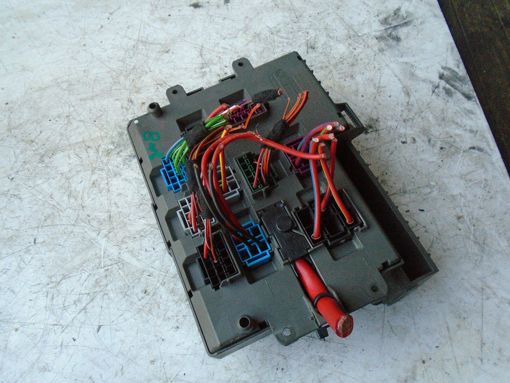 BMW 3 SERIES 2008 E90 INTERIOR FUSE BOX RELAY 9119446