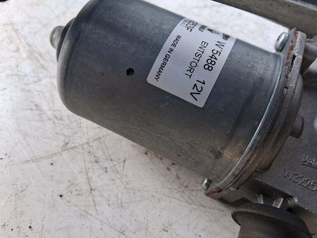2023 RENAULT MASTER MK3 WIPER MOTOR AND LINKAGE FRONT 141410360