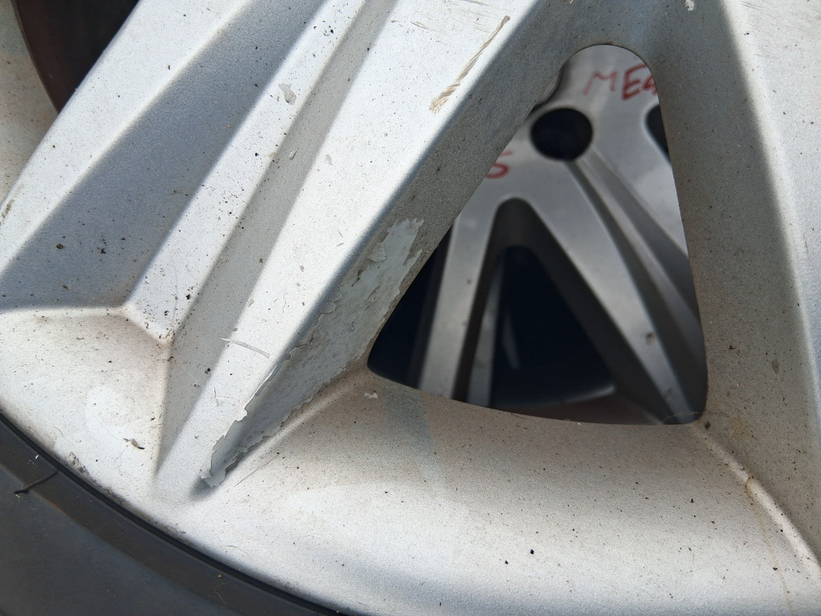2005 RENAULT MEGANE MK2 17 INCH ALLOY WHEEL WITH TYRE 205/50R17