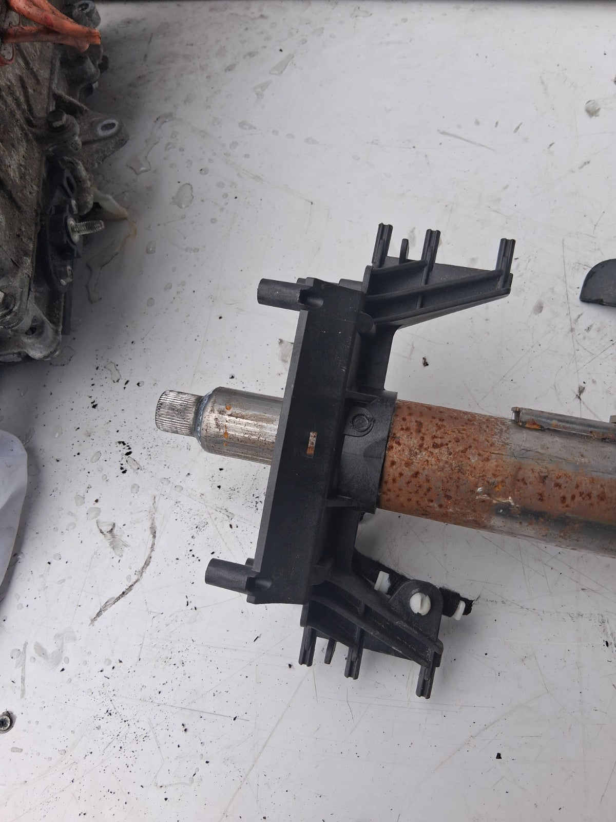 2017 BMW 3 SERIES F30 STEERING COLUMN A685855902