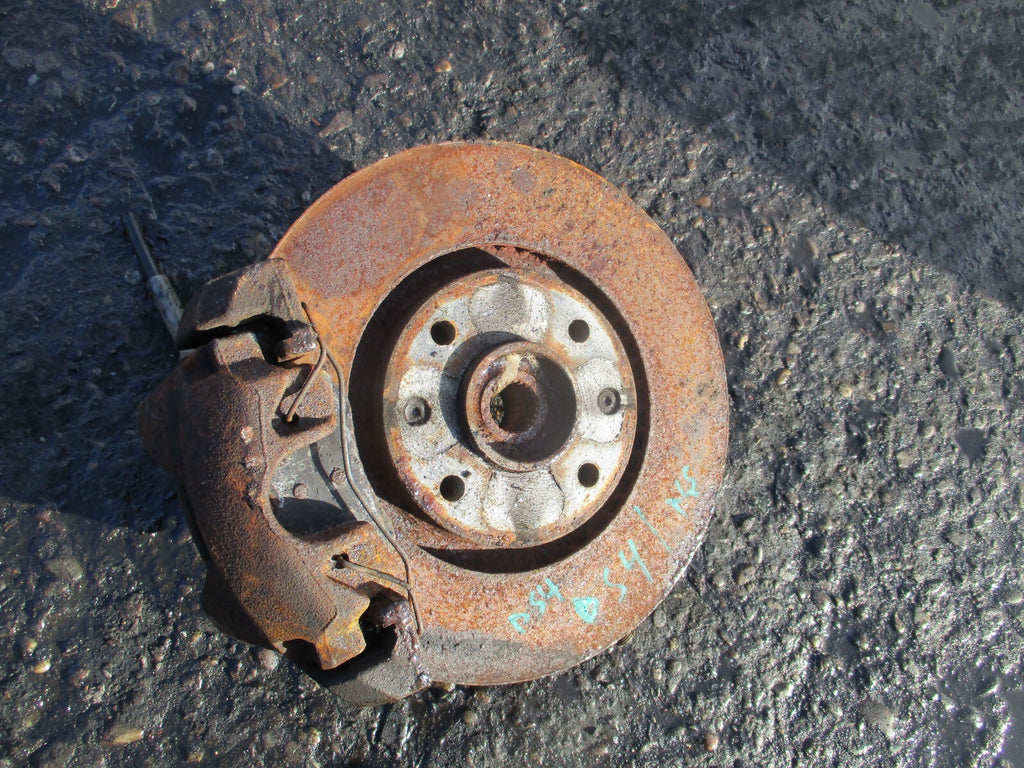 2016 CITROEN DS4 1.6 DIESEL NS PASEENGER SIDE FRONT WHEEL BEARING HUB