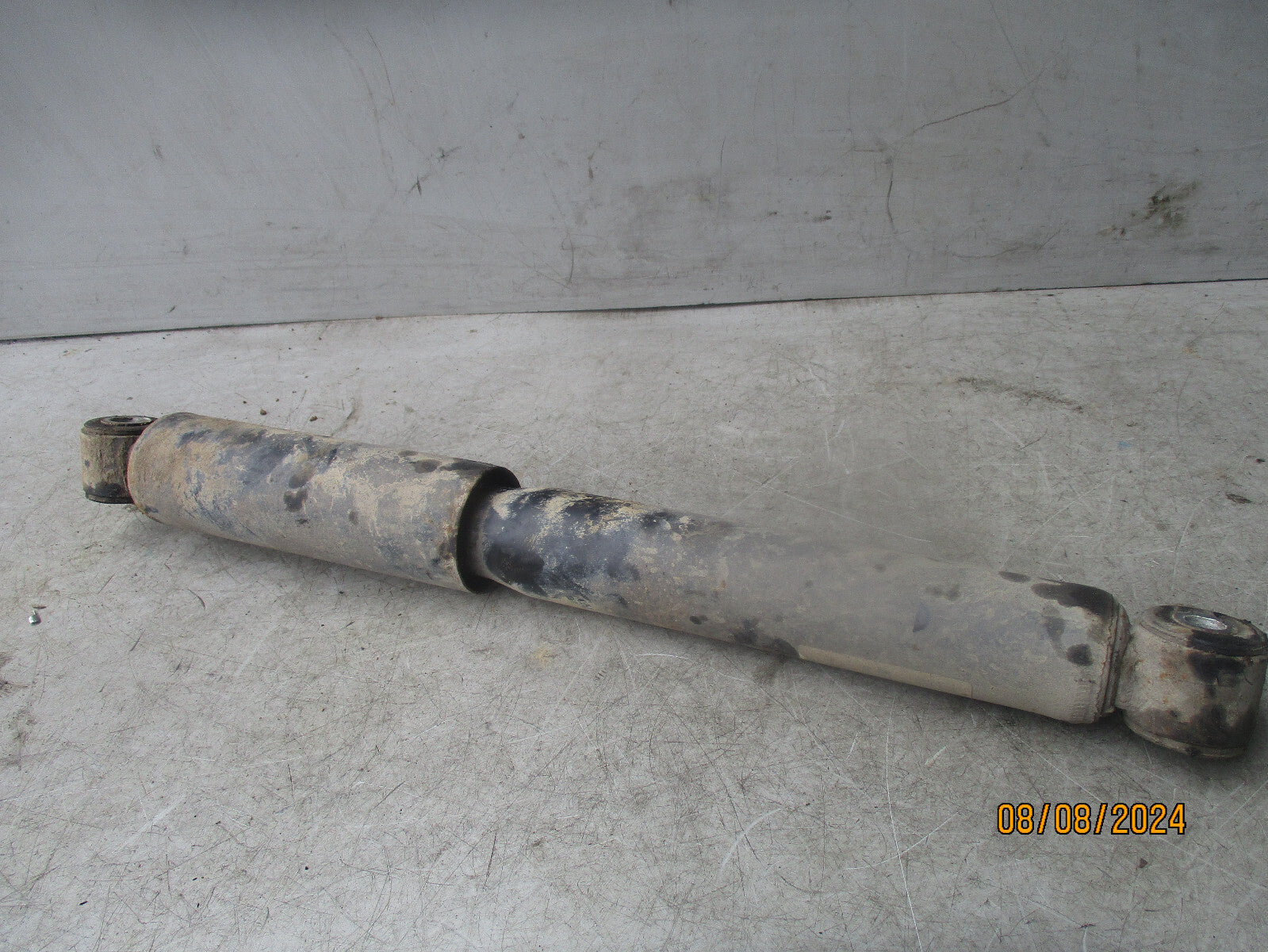2020 MERCEDES BENZ SPRINTER W907 OSR DRIVER SIDE REAR SHOCK