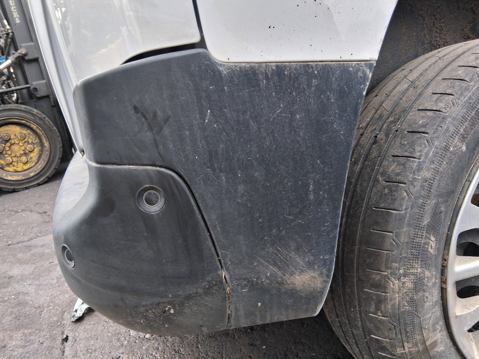 2024 TOYOTA PROACE CITY REAR COMPLETE BUMPER WITH PDC SENSOR
