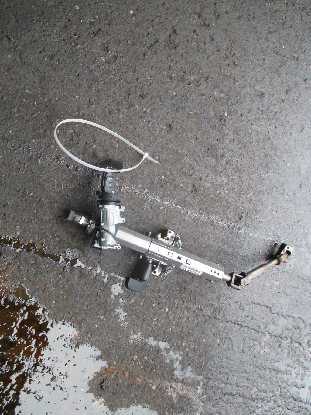 AUDI A1 8X 2015 1.4 PETROL STEERING COLUMN 6R2419502G