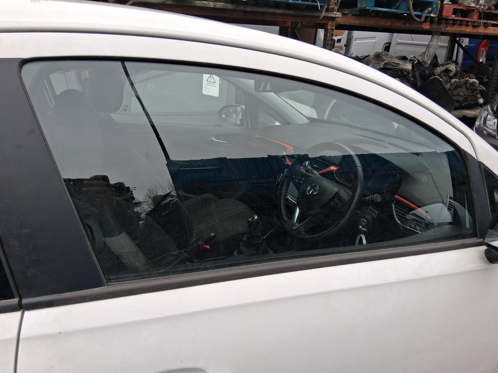 2019 VAUXHALL CORSA E 3 DOOR OS DRIVER SIDE RIGHT WINDOW GLASS
