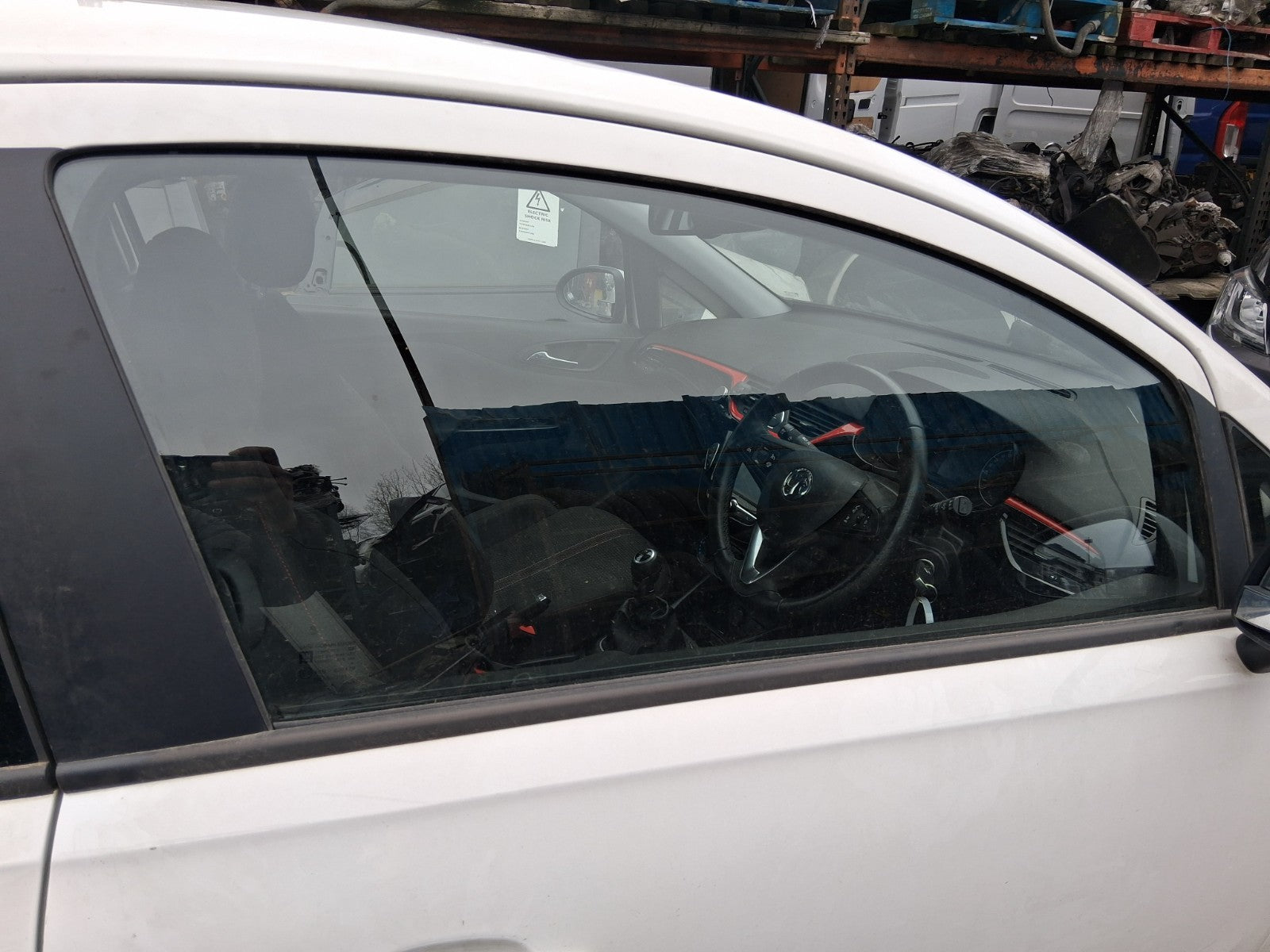 2019 VAUXHALL CORSA E 3 DOOR OS DRIVER SIDE RIGHT WINDOW GLASS