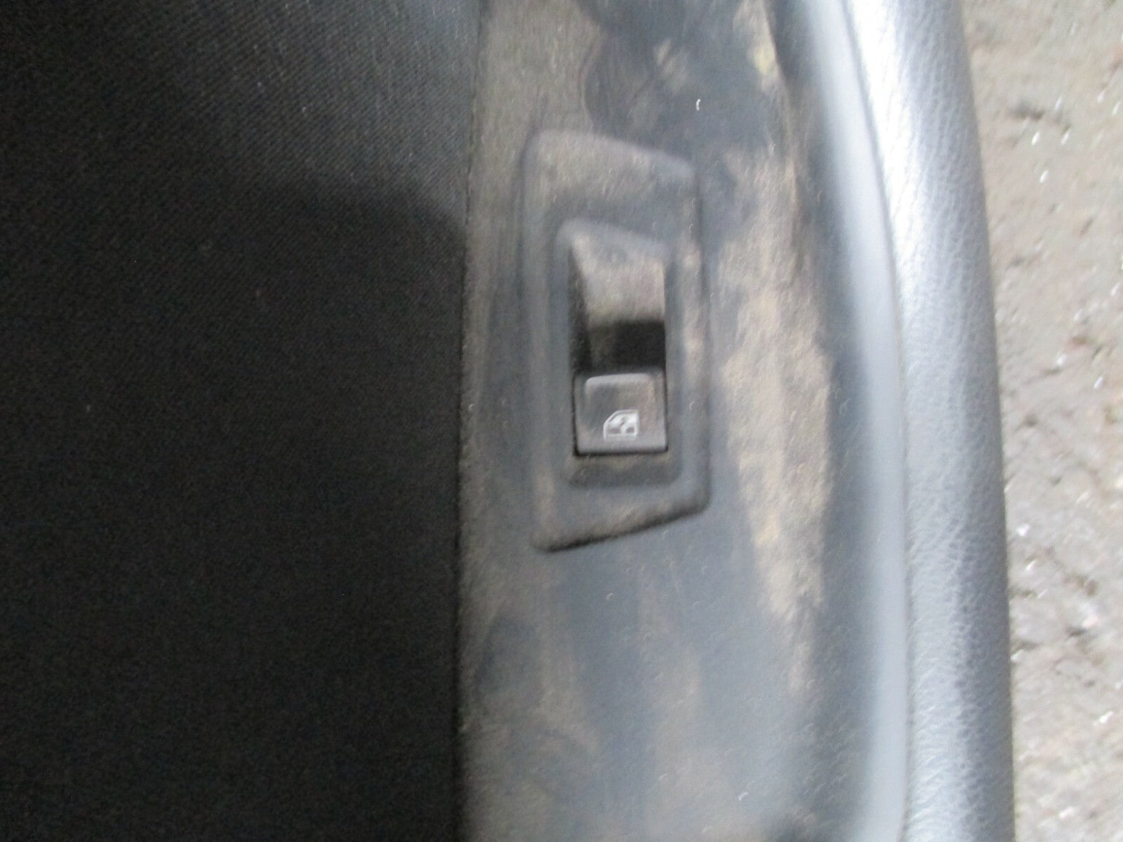 VOLKSWAGEN PASSAT B8 NSF FRONT PASSENGER SIDE DOOR CARD 3G2867011