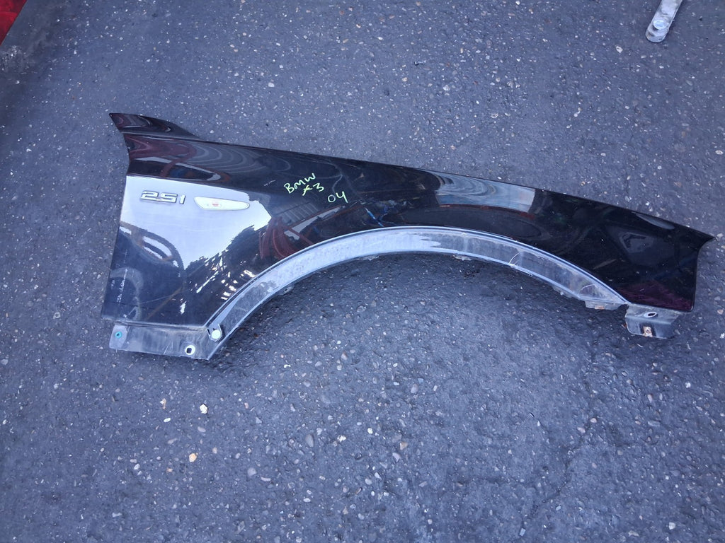 2004 BMW X3 E83 OSF DRIVER SIDE FRONT RIGHT WING PANEL BLACK