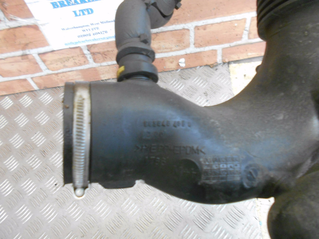 PEUGEOT 206 2001 1.4 8V AIR FILTER BOX PIPE 9656464880