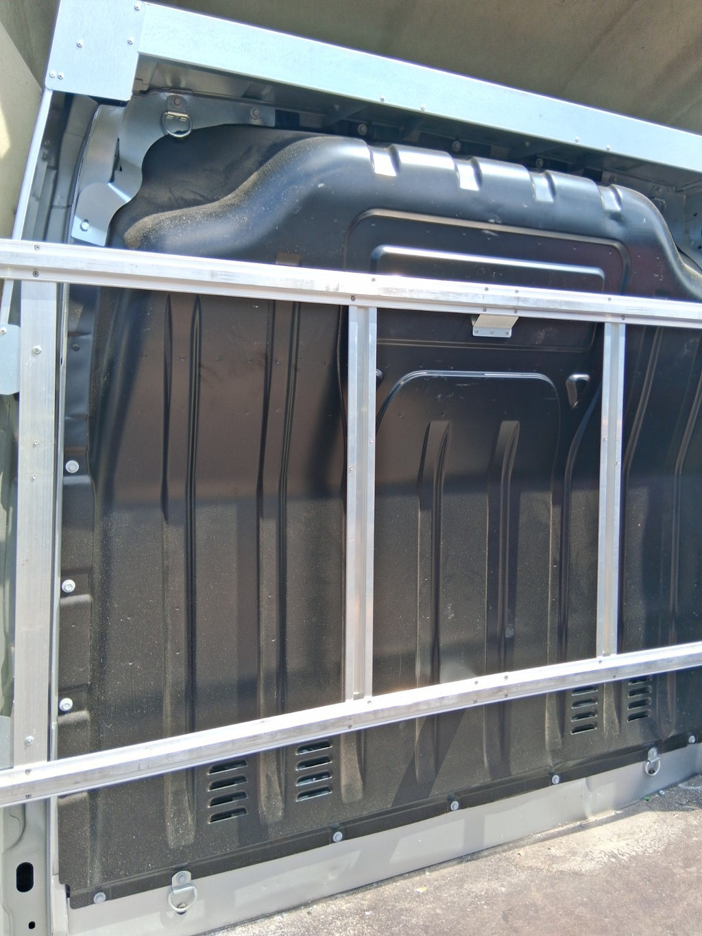 2023 RENAULT MASTER MK3 BULKHEAD PARTITION COMPARTMENT