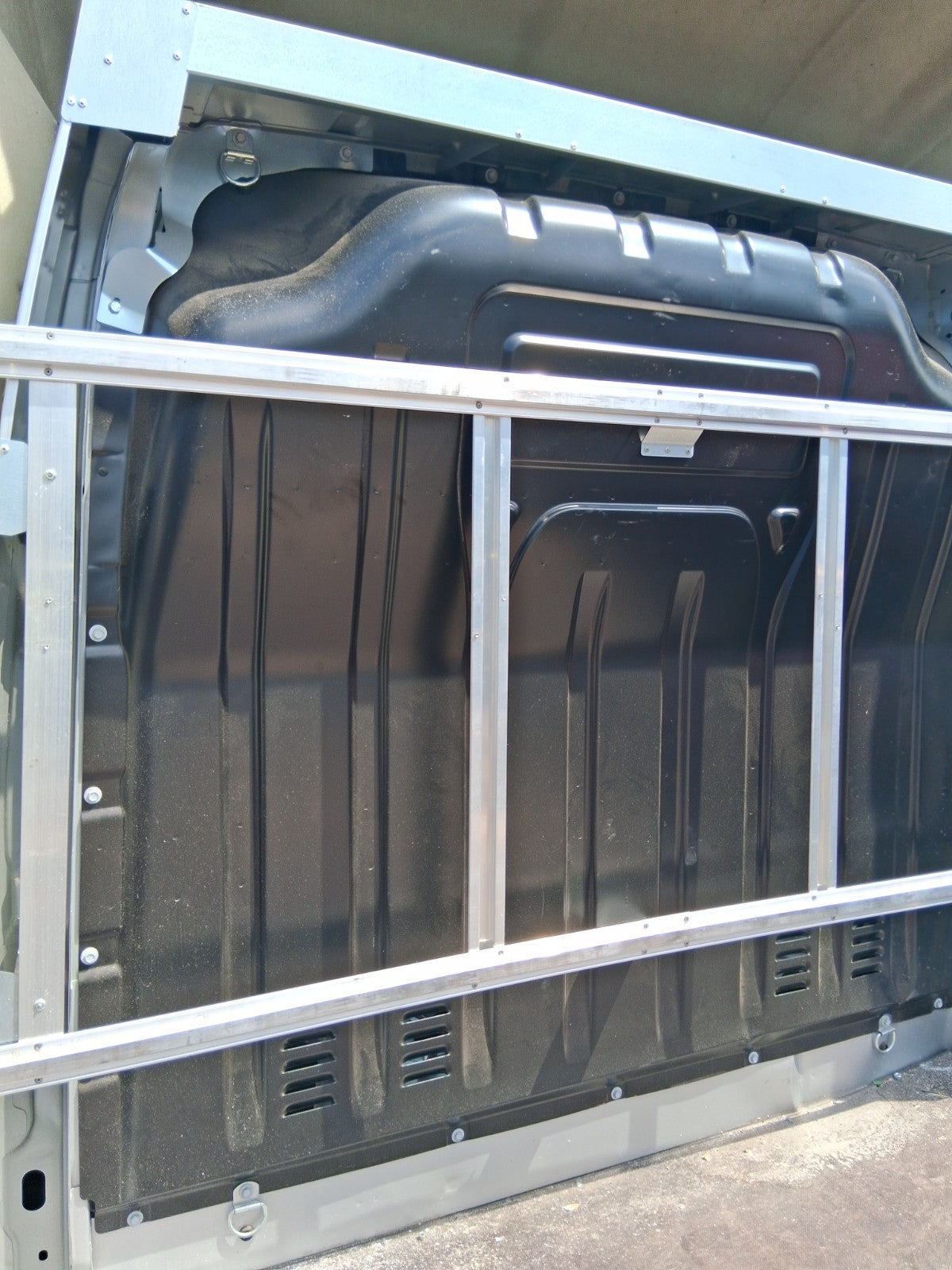 2023 RENAULT MASTER MK3 BULKHEAD PARTITION COMPARTMENT