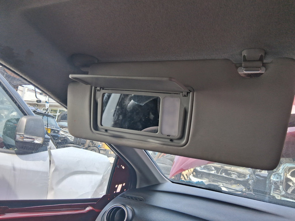 2016 HONDA CIVIC MK9 FACELIFT NSF PASSENGER SIDE FRONT LEFT SUN VISOR SHADE