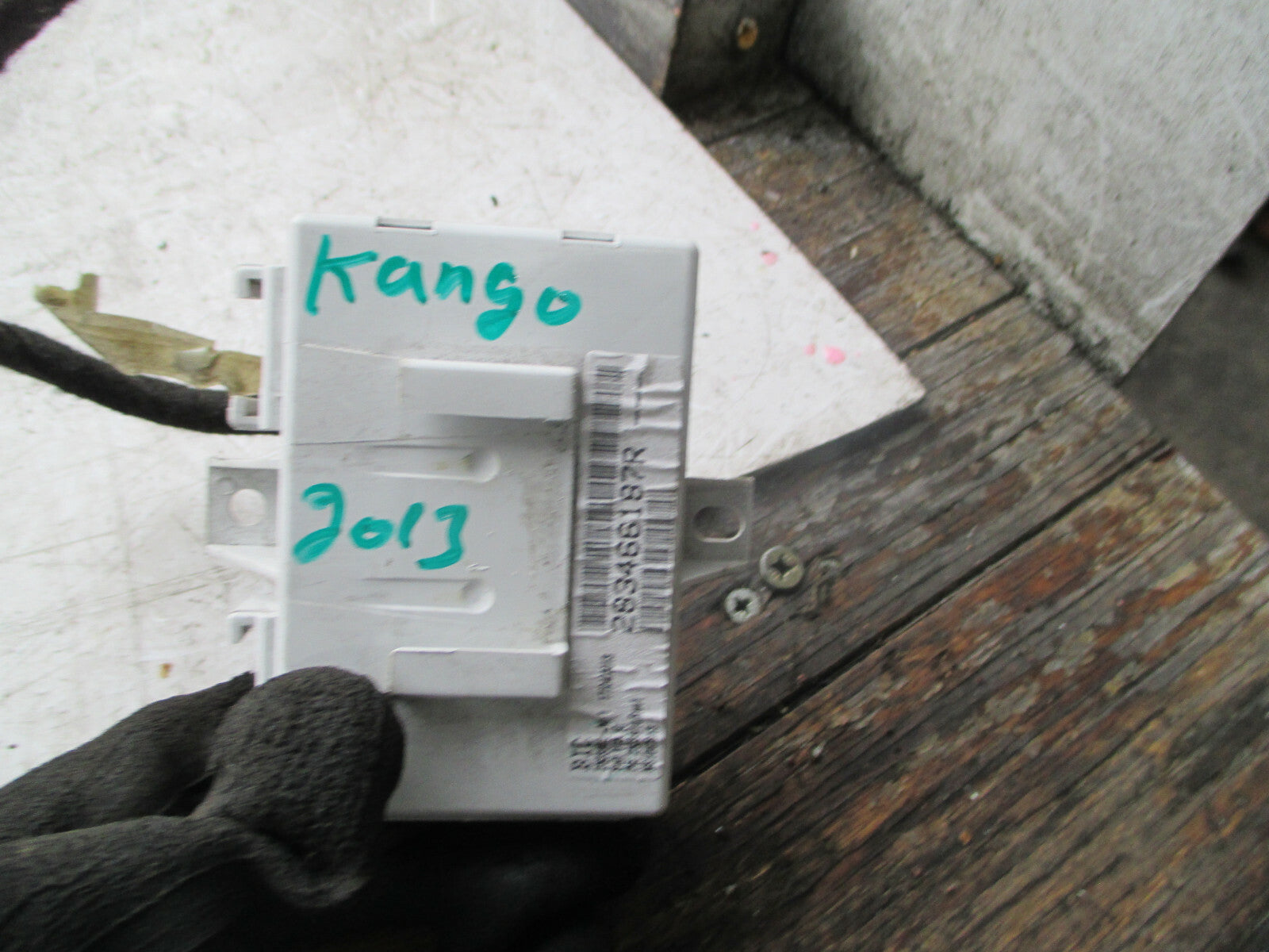 RENAULT KANGOO 2013 SAT NAV ANTENNA CONTROL MODULE ECU 283466187R
