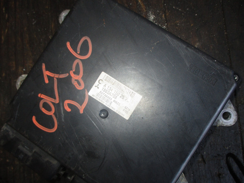 MITSUBISHI COLT MK6 2008 ECU MODULE A1341502579