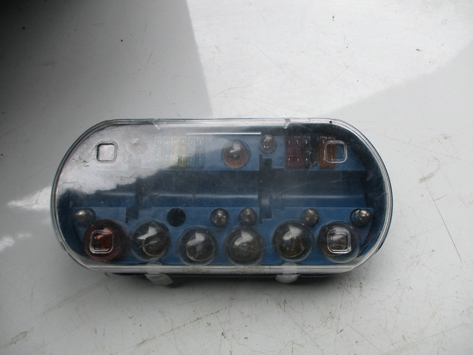 REPLACEMENT LIGHT BULB FUSES 00940 12V