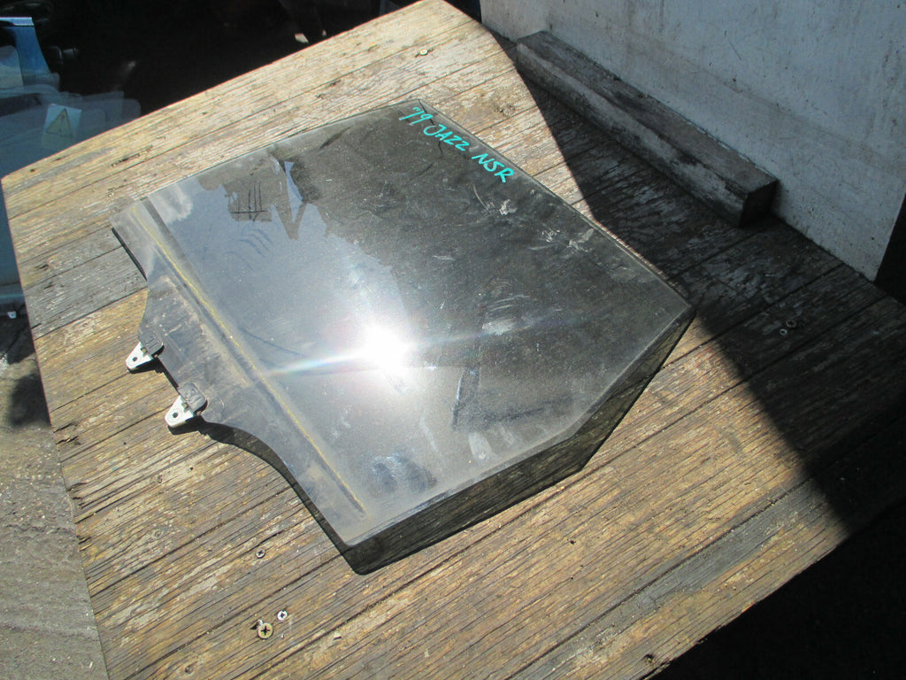 HONDA JAZZ MK3 2019 NSR PASSENGER SIDE REAR DOOR WINDOW GLASS