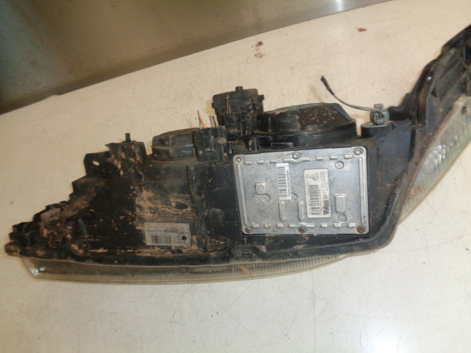 RENAULT LAGUNA MK2 OSF DRIVER SIDE HEADLIGHT HEAD LAMP FRONT LEFT 8200163326