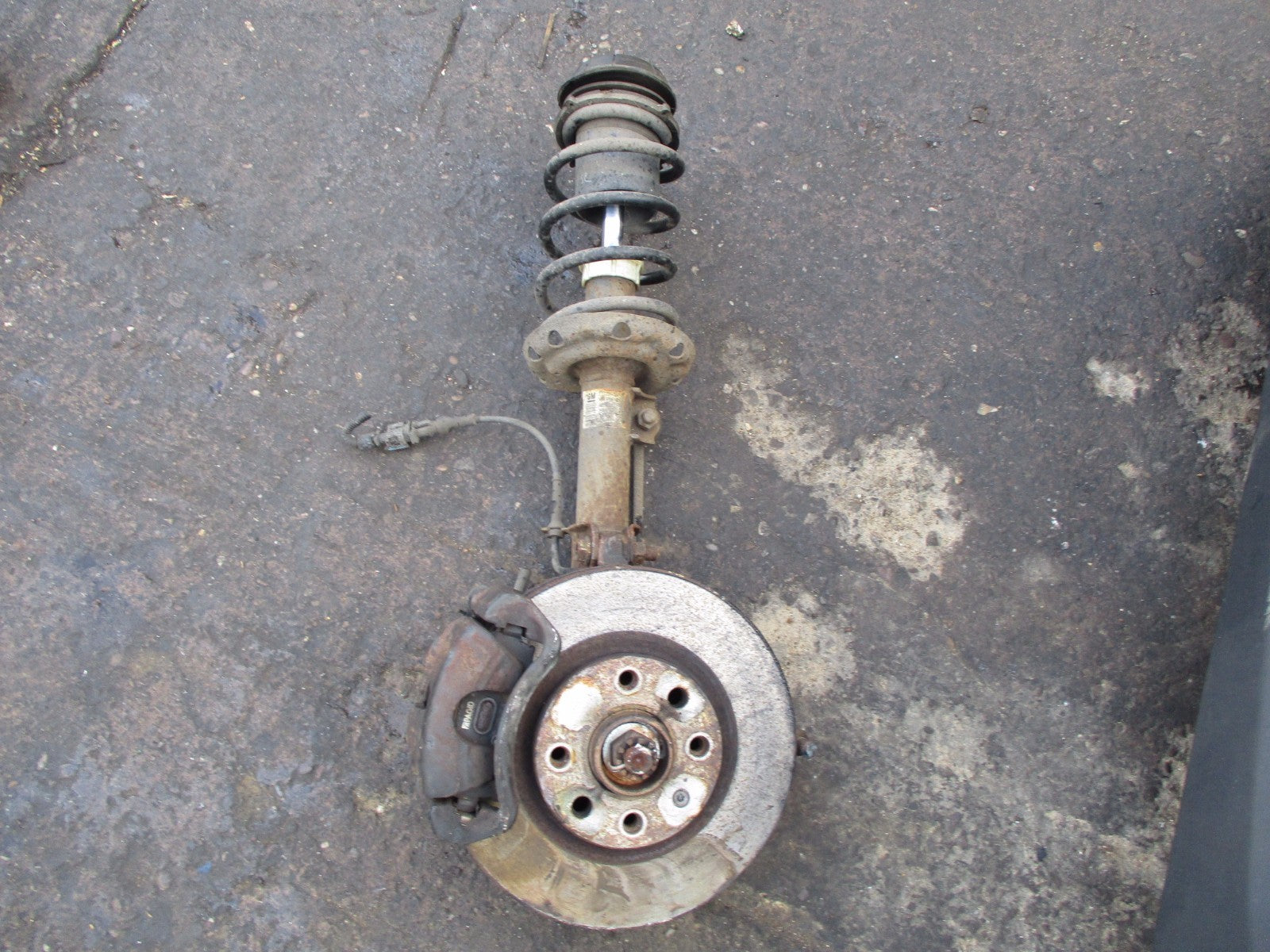 VAUXHALL TIGRA B 2006 1.4 NSF PASSENGER FRONT HUB SHOCK SPRING CALIPER 13191019