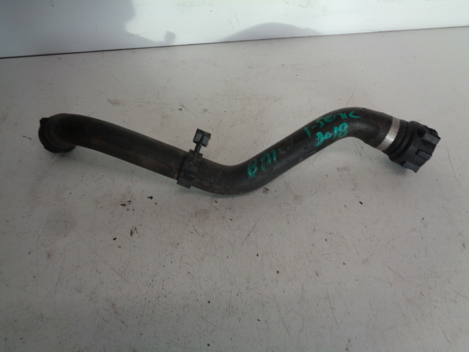 BMW 1 SERIES F20 2016-2019 RADIATOR WATER COOLANT PIPE HOSE 8514078