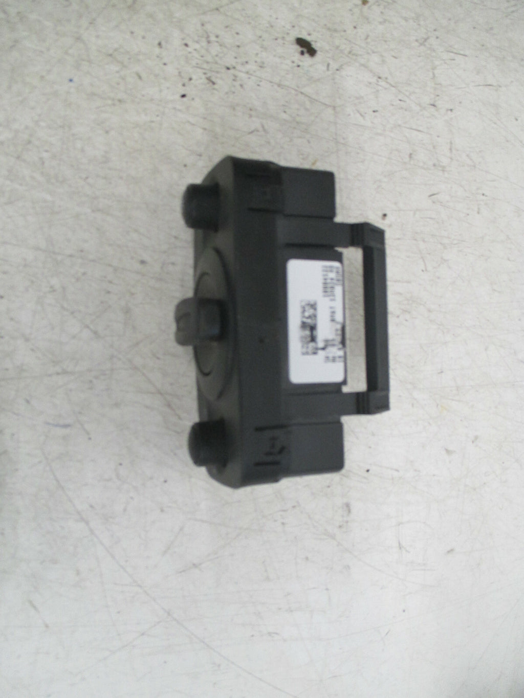 FORD FIESTA MK7 2011 HEADLIGHT ADJUSTABLE CONTROL SWITCH 8A6T13AB24AB