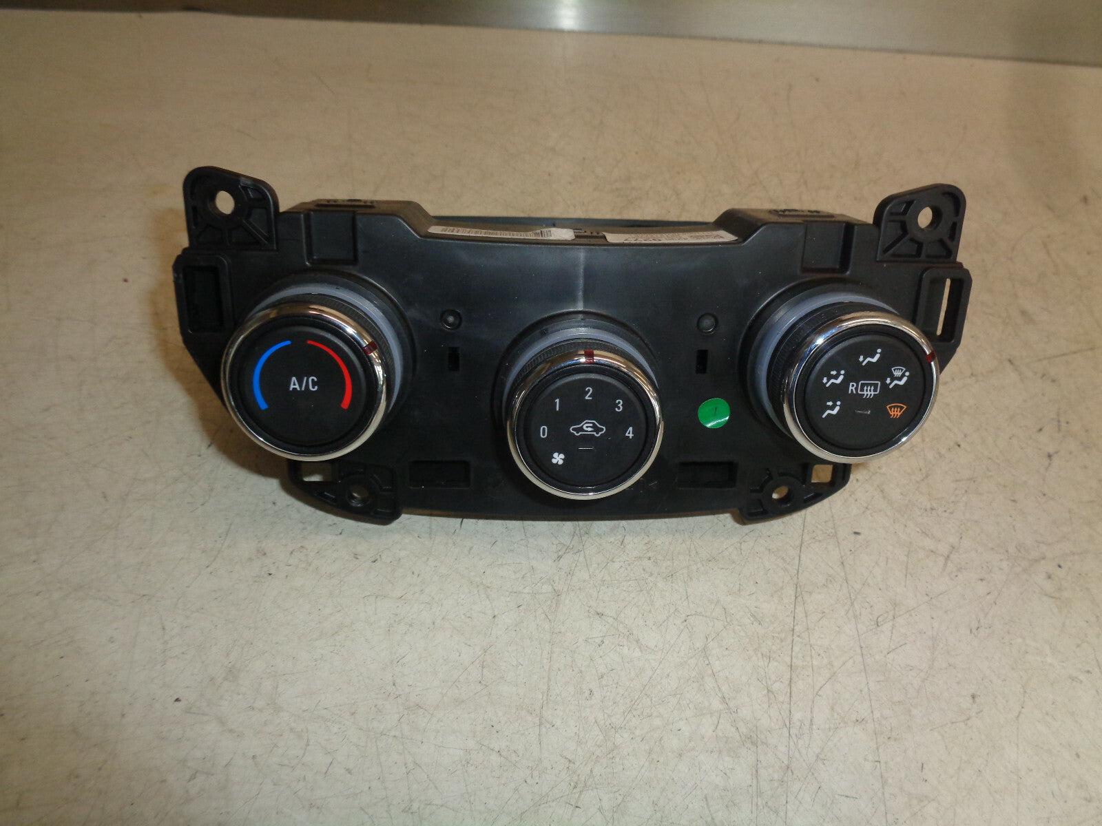 VAUXHALL VIVA 2017 HEATER CLIMATE CONTROL SWITCH PANEL 42359277