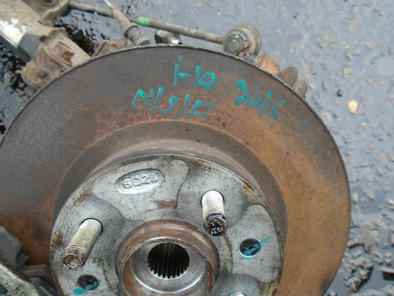 HYUNDAI I10 MK2 2016 1.2 PETROL OSF DRIVER FRONT LEG CALIPER SHOCK SPRING