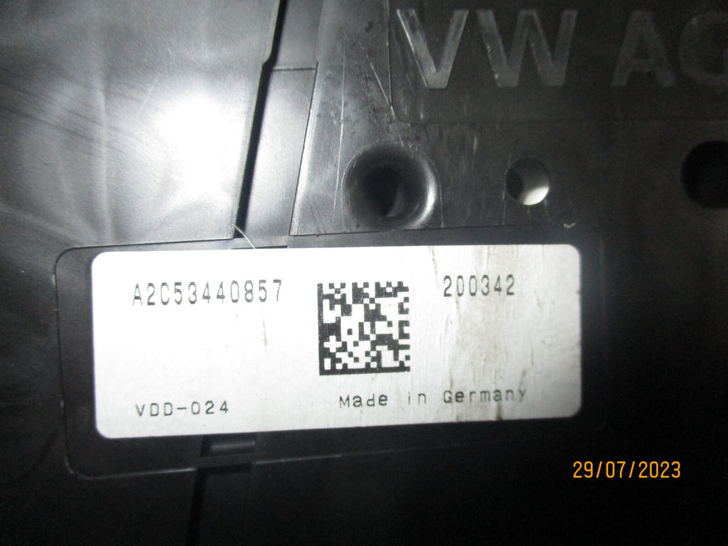 AUDI A3 2013 INSTRUMENT CLUSTER\SPEEDOMETER 8V0920960