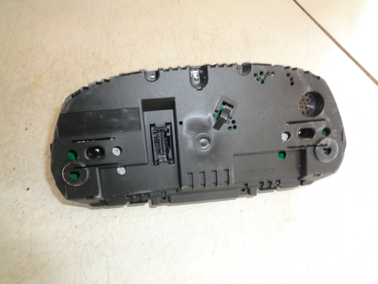 BMW 1 SERIES E82 E88 E81 MANUAL DIESEL SPEEDOMETER INSTRUMENT CLUSTER 922095201
