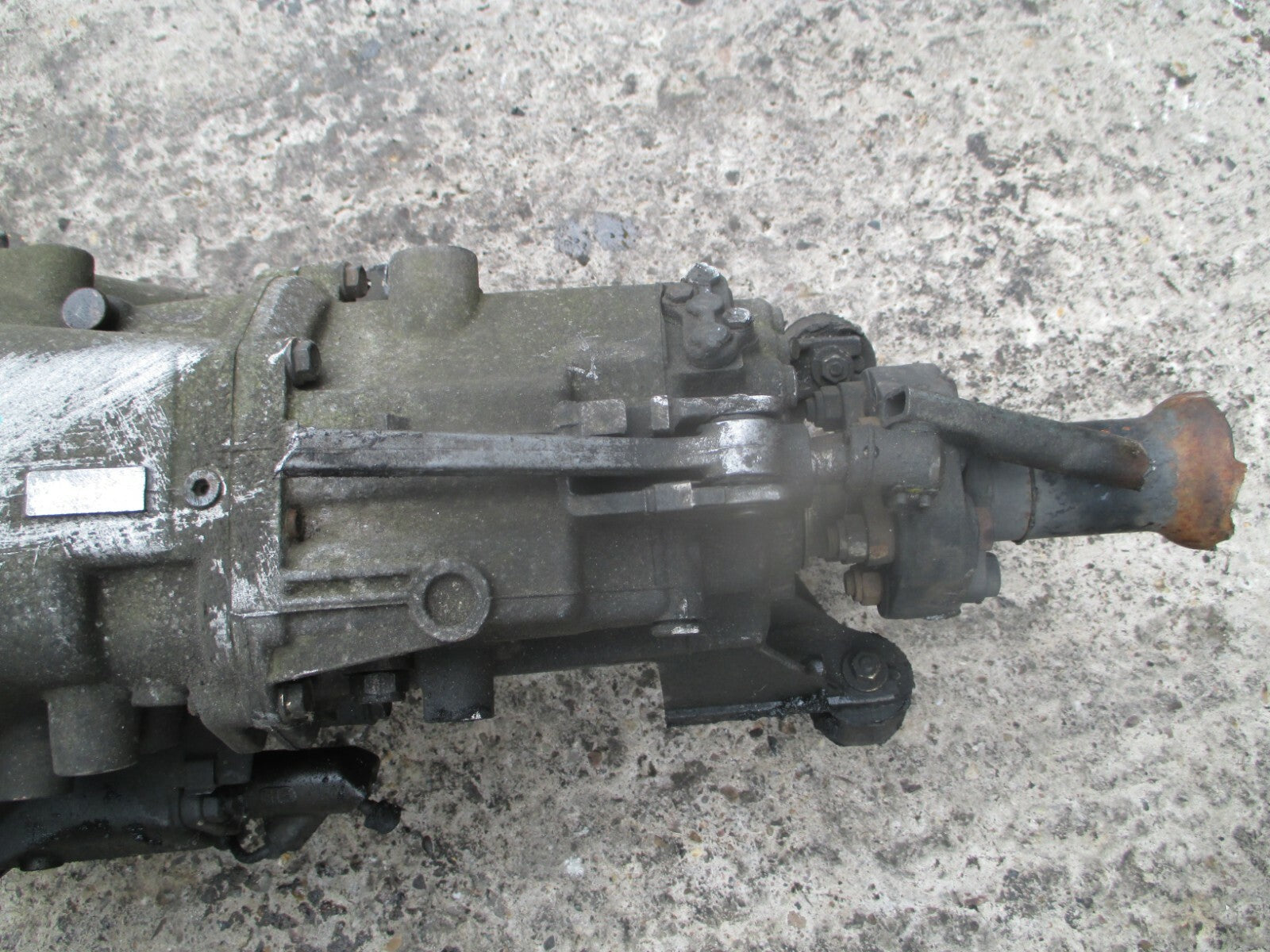 BMW 3 SERIES E46 2004 MANUAL GEARBOX TRANSMISSION 5 SPD 2200022598 14342929 GB13